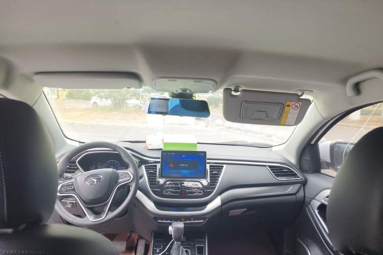 Used Soueast DX7 2019 1.5T Automatic Smart Connect Fashion Edition China VI Standard