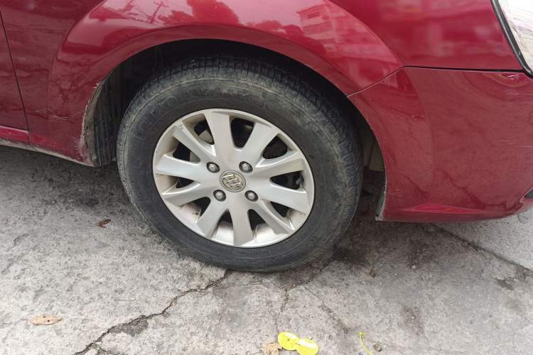 Used Buick Excelle 2015 1.5L Automatic Classic Model
