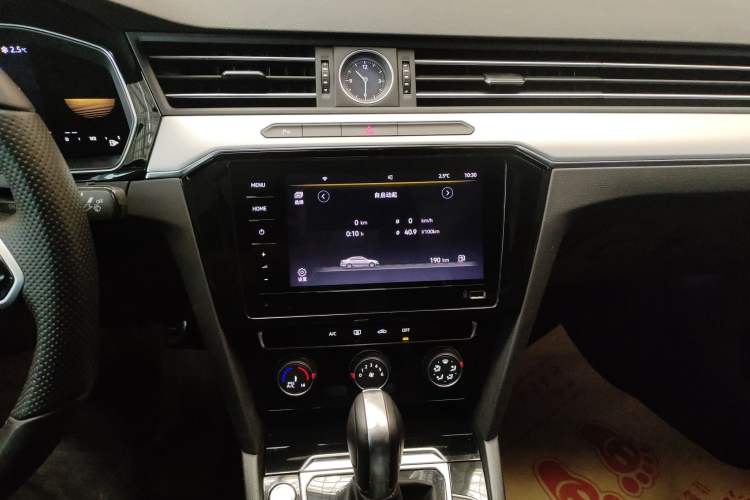 Used Volkswagen Magotan 2025 Zhongxiang Version 280TSI DSG Comfort Edition