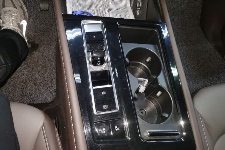 Used Volkswagen Viloran 2024 330TSI Luxury Edition