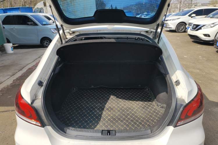 Used MG 6 2017 20T Automatic Trophy Prestige Internet Edition China V Standard