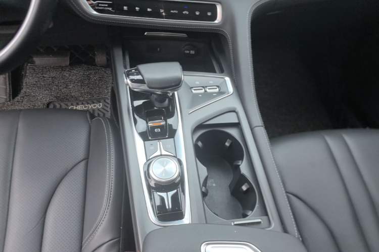 Used CHANGAN CS75 PLUS 2021 1.5T Automatic Prestige Model
