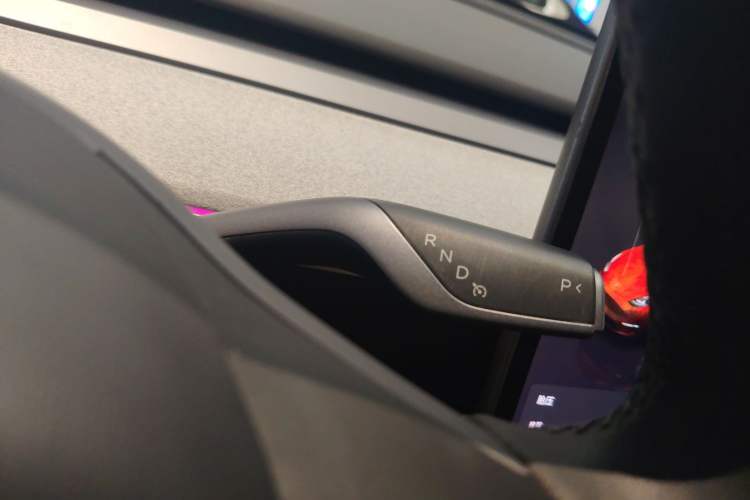 Used Tesla Model Y 2022 Rear-Wheel-Drive Version