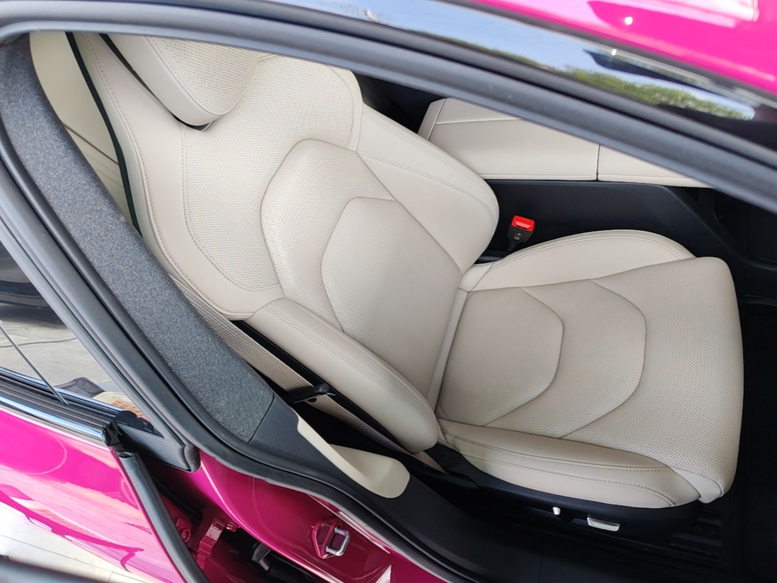 Xiaomi Auto SU7 2024 Rear-Drive Ultra-Long Range Advanced Pro-Level Intelligent Driving Version — снимка 19