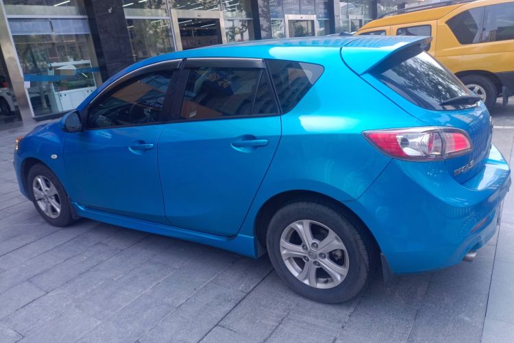 Used Mazda Mazda 3 2013 Hatchback 1.6L Automatic Elite Model
