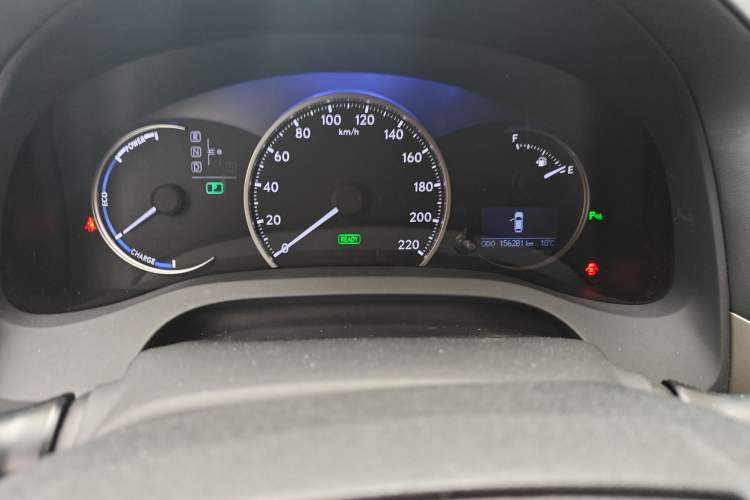 Used Lexus CT 2014 CT200h Comfort Edition Monochrome Odometer Close Up