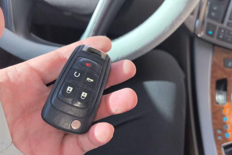 Used Buick LaCrosse 2010 3.0L Flagship Edition Vehicle Key