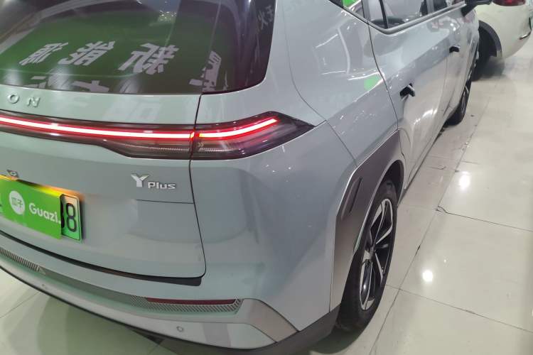 Used AION Y 2023 Plus 510 Smart Edition Exterior 3