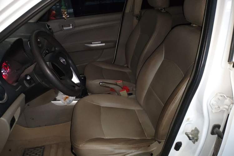 Used Changan Alsvin V3 2012 1.3L Manual Comfort Version China IV Standard
