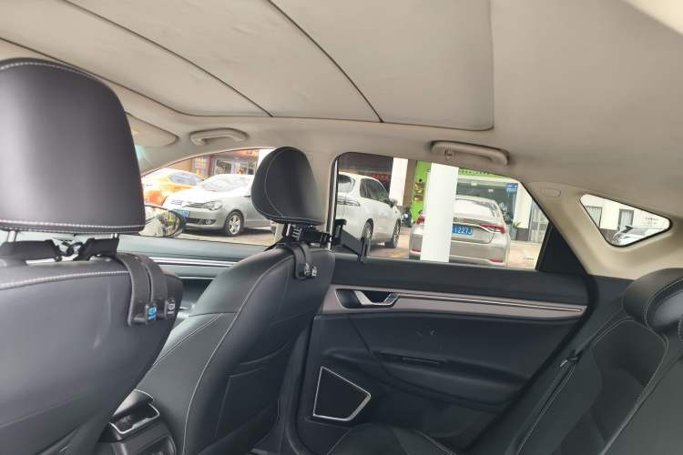 Used Geely Auto Emgrand GS 2018 Lingchao Edition 1.4T Automatic LingShang Smart Connectivity Model