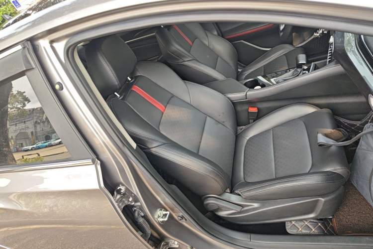 Used CHANGAN Eado 2020 PLUS 1.6L GDI Automatic Luxury Model Right Front Seat