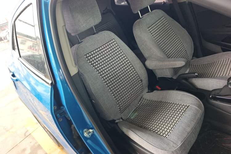 Used Buick Encore 2018 18T Automatic Two-Wheel Drive Urban Fashion Model