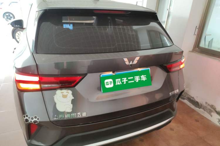 Used Wuling Alvez 2022 1.5L Manual Free-Style Model
