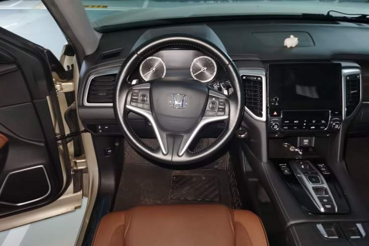 Used Honda UR-V 2017 370TURBO 2WD Prestige Edition China V