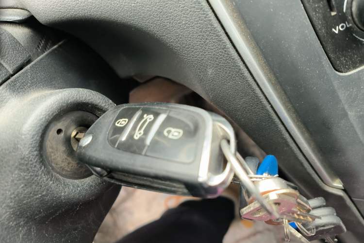 Used Peugeot 308 2013 1.6L Automatic YouShang Model
