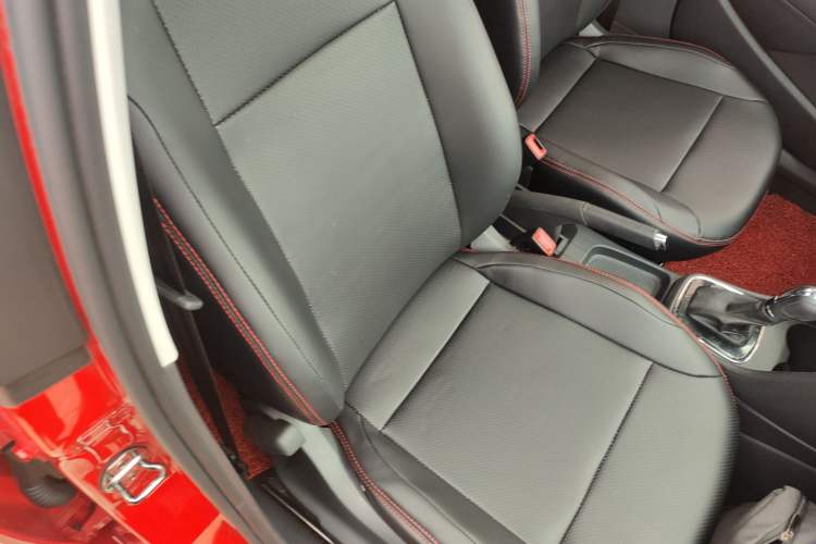 Used Volkswagen Polo 2016 1.6L Automatic Comfort Model Right Front Seat