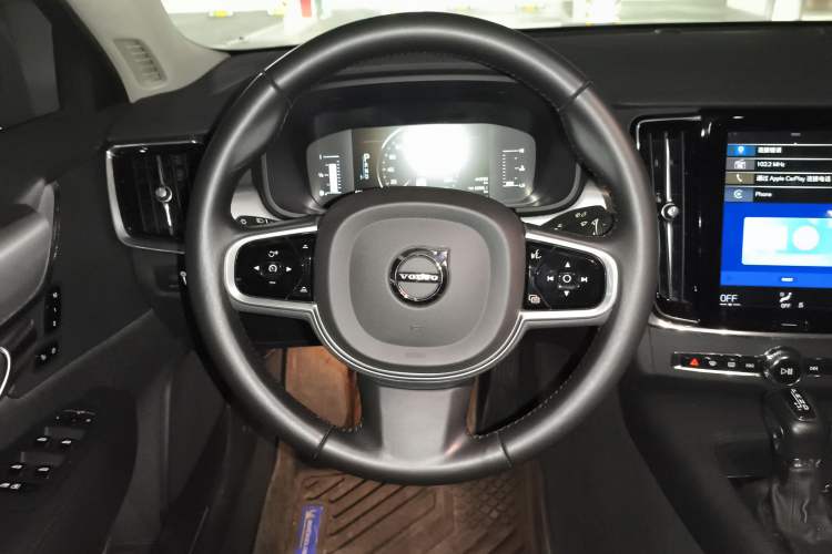 Used Volvo S90 2018 T4 Zhiyi Edition
