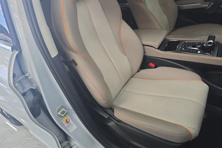 Used BYD Yuan PLUS 2024 Honor Edition 430KM Leading Model
