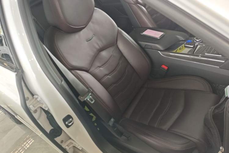 Used Cadillac CT6 2022 28T Prestige Edition Right Front Seat