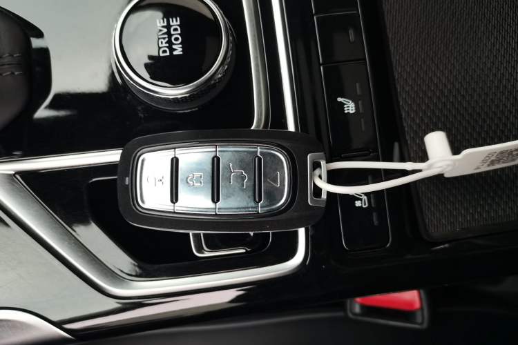 Used Hongqi HS5 2022 Revised Version 2.0T Smart Connect Flagship Edition
