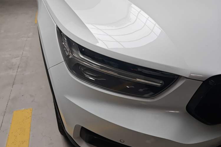 Used Volvo XC40 2021 T4 Four-Wheel Drive Smart & Sporty Edition