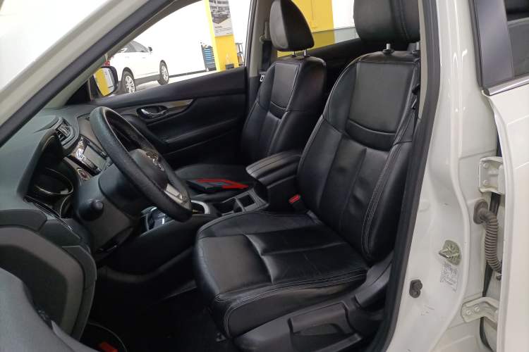 Used Nissan X-Trail 2017 2.0L CVT Comfort Edition 2WD
