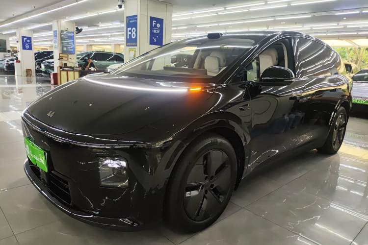 Used Li Auto i8 2025 Model Standard Version