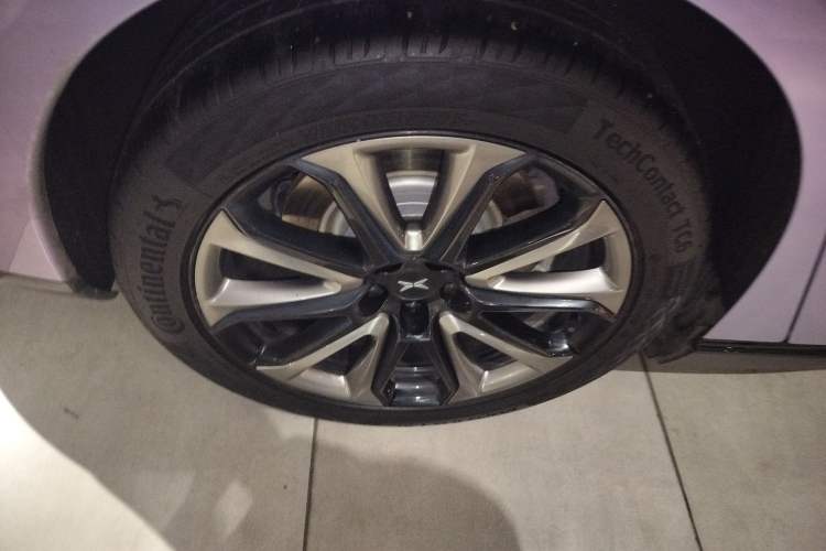 Used XPeng P7 2020 586N Right Rear Wheel Hub