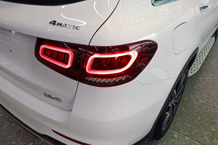 Used Mercedes-Benz GLC 2021 GLC 260 L 4MATIC Luxury Model Right Rear Taillight