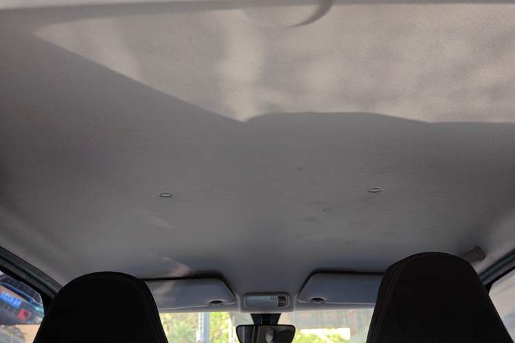 Used Wuling Hongguang MINIEV 2021 Macaron Premium Model – Lithium-NMC Headliner