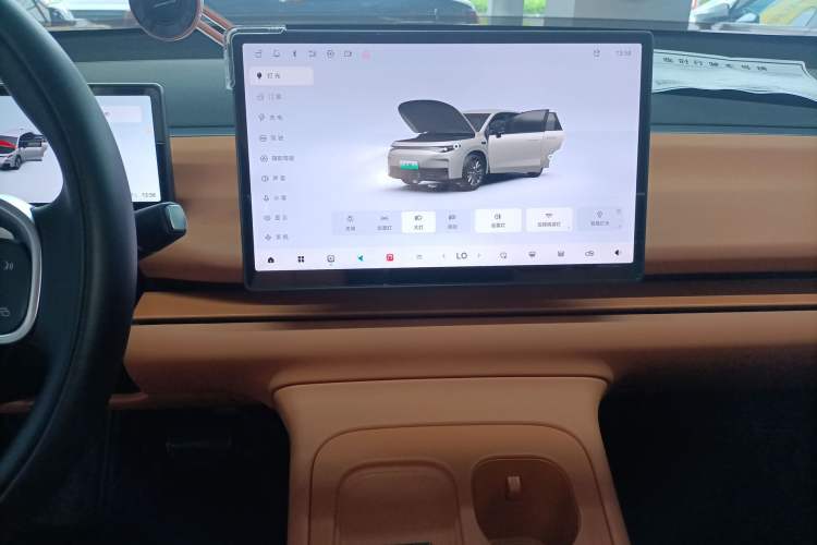 Used Leapmotor C10 2024 410 Comfort Edition Audio And AC Panel