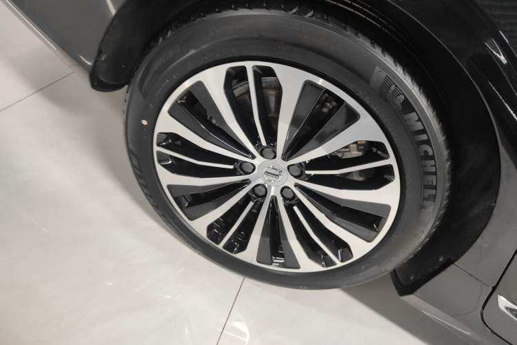 Used Volvo S90 2024 B5 Zhiyi Luxury Edition