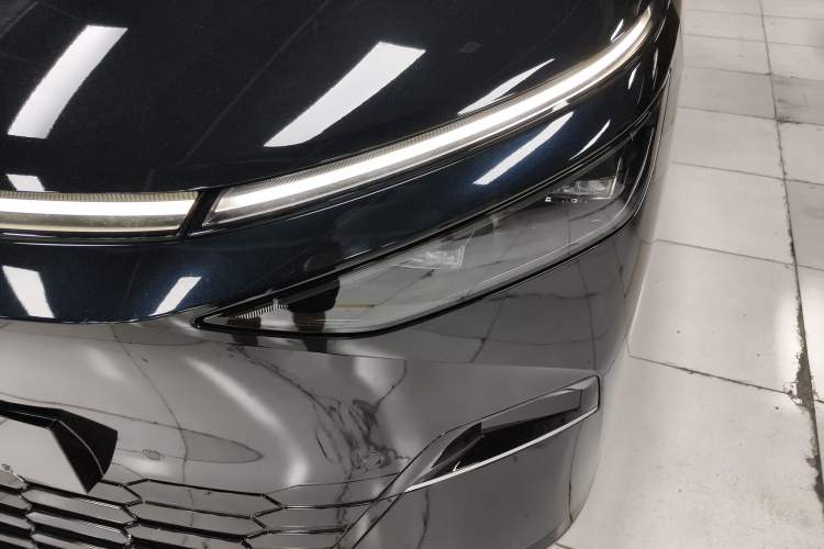 Used XPeng X9 2024 702 Ultra-Long Range Pro