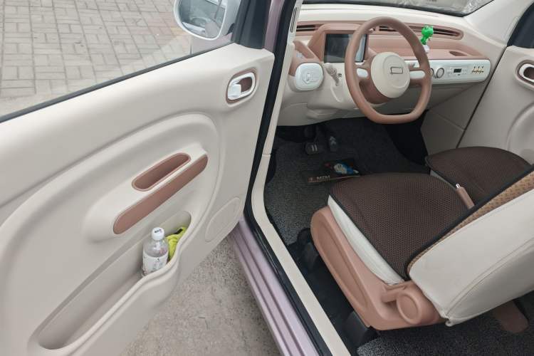 Used Bestune Pony 2026 Model 222km Cute Horse Plus Driver Seat