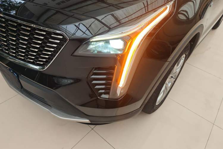 Used Cadillac XT4 2021 28T Two-Wheel Drive Leading Version Left Front Headlight