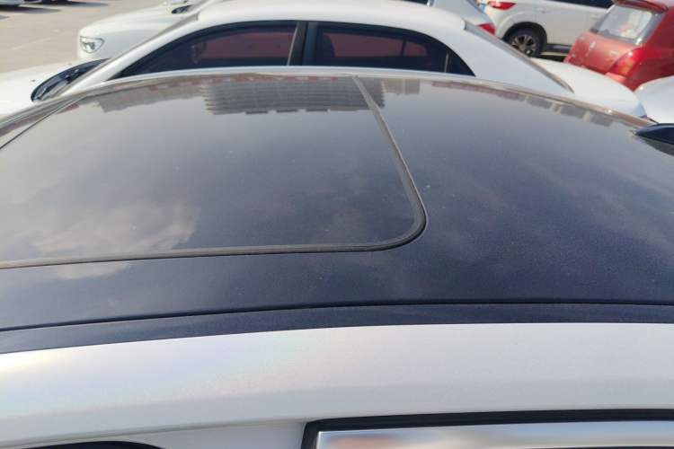 Used BMW 3 Series 2023 325i M Sport Package Roof