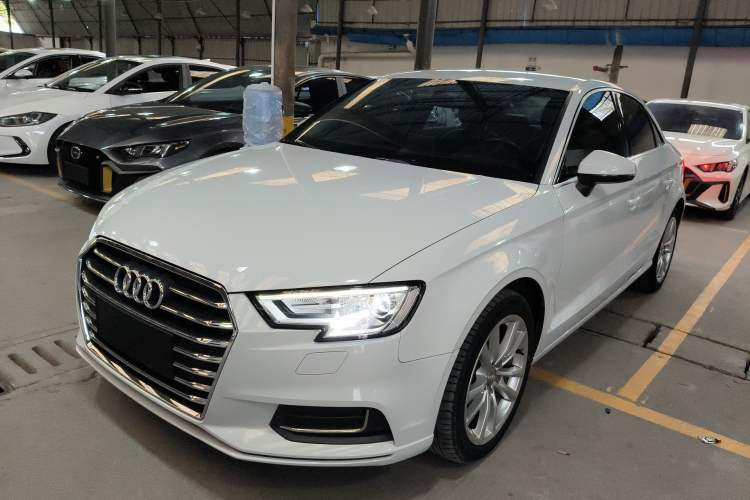Used Audi A3 2019 Limousine 35 TFSI Ambition China V