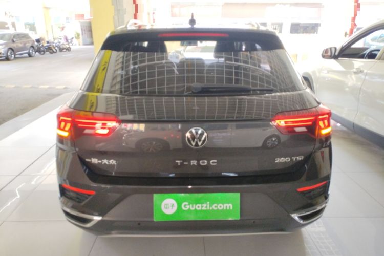 Used Volkswagen T-ROC 2021 280TSI DSG Two-Wheel Drive Comfort Connect Edition