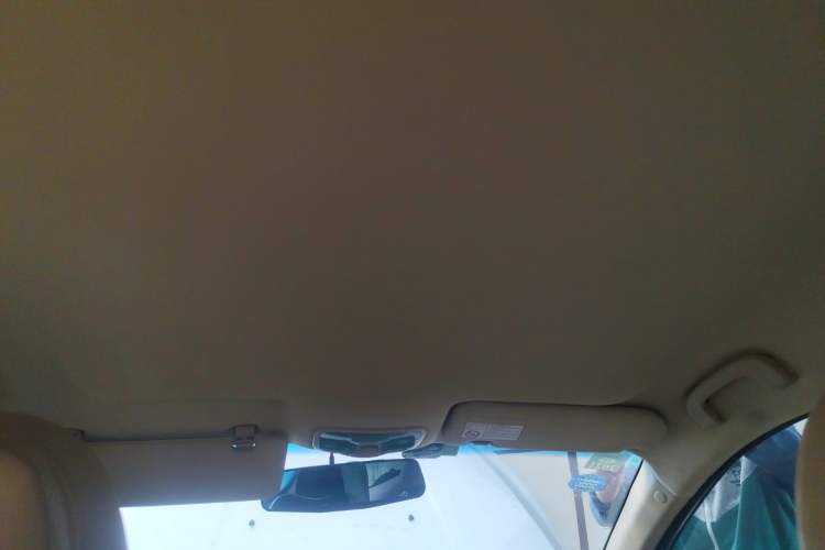 Used Roewe 350 2014 1.5L Manual Xunchi Edition