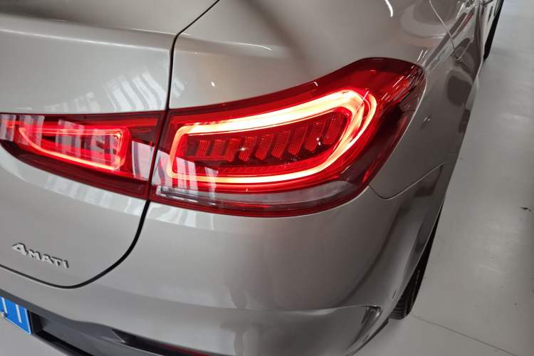 Used Mercedes-Benz GLE 2022 GLE 350 4MATIC Coupe SUV Luxury Model
