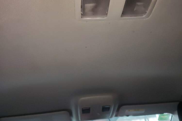 Used Mazda 3 Axela 2017 Sedan 1.5L Automatic Comfort Model Emission Standard China V Headliner