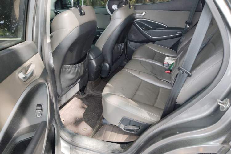 Used Hyundai Santa Fe Classic 2013 Revised Version 3.0L Four-Wheel Drive Luxury Edition Euro IV