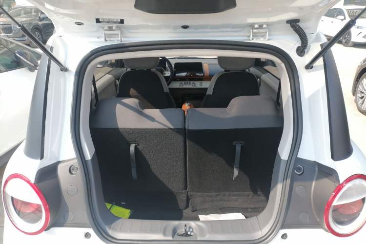 Used CHANGAN NEVO Lumin 2023 205km Xiangqin Version
