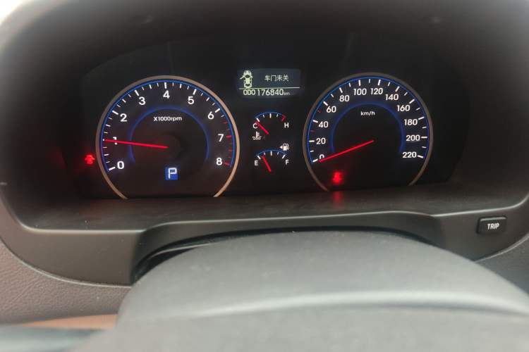 Used Hyundai Celesta 2011 1.6L Automatic Luxury Version
