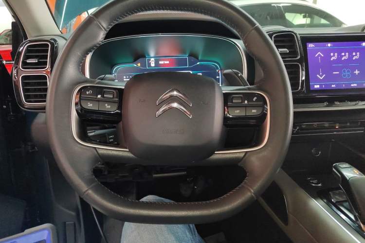 Used Citroen C5 AIRCROSS 2019 350THP Enjoyment Model China V Standard Steering Wheel