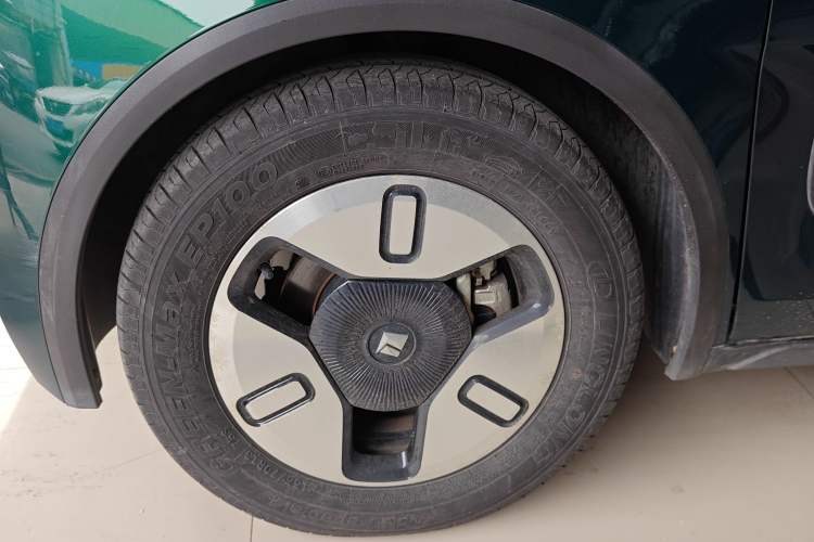 Used Baojun KiWi EV 2021 Designer Lithium Iron Phosphate
