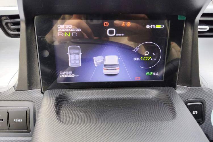 Used Wuling Hongguang MINIEV 2021 Macaron Premium Model – Lithium-NMC