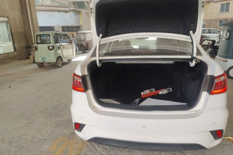 Used CHANGAN Eado DT 2018 1.6L Manual Enjoyment Model Trunk