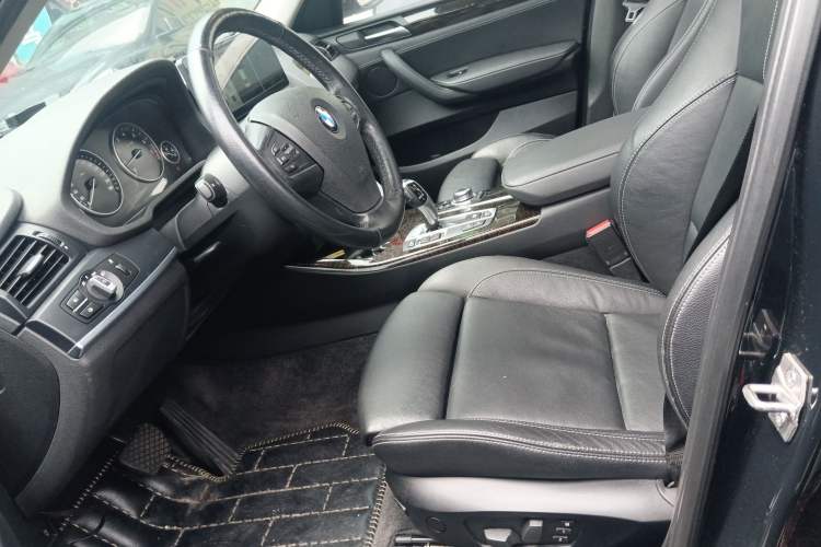 Used BMW X3 2013 xDrive20i Luxury Edition Left Front Seat