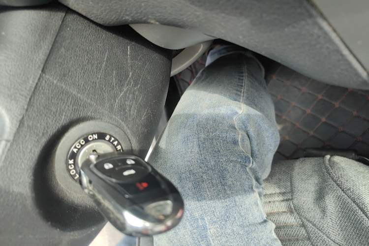 Used Hyundai Celesta 2011 1.6L Manual Luxury Model
